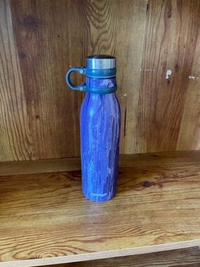 Contigo Purple Marble Travel Water Bottle with Teal Handle